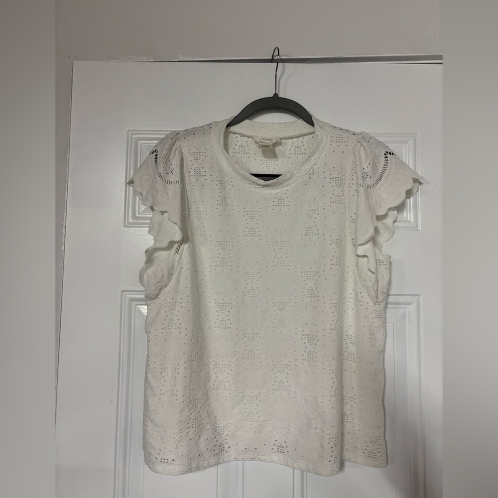 URBAN Romantics White Eyelet Ruffle Sleeve Tunic